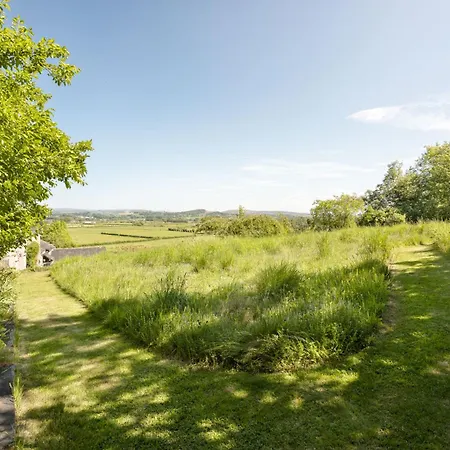 The At Rawsons * Levens